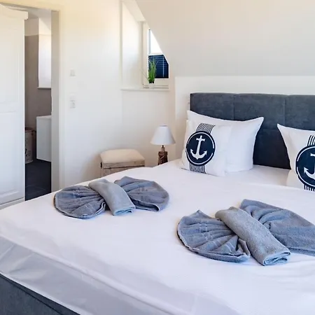 Tatil Evi Reetdachhaus Ankerplatz Mit Sauna Und Kamin *