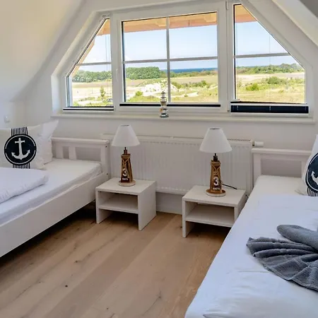 Tatil Evi Reetdachhaus Ankerplatz Mit Sauna Und Kamin