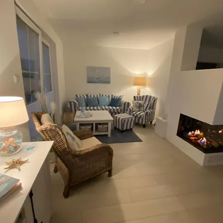 Tatil Evi Reetdachhaus Ankerplatz Mit Sauna Und Kamin *